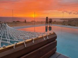 Tramonto Luxury Villa No2 - Breathtaking sunset view, hotel mewah di Karpathos