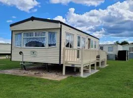 6 Berth on Millfields (Baysdale Super)