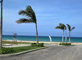 Scenic Ocean View Home, hotell i Lucea