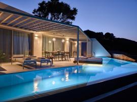 Yoma Cove Suites, holiday home in Volimes