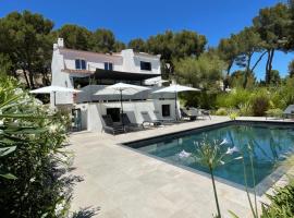 Home Cassis - Maison Julou - Piscine chauffée, appartement à Cassis