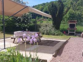 Ferme De La Grange Du Bas, hotel din Saint-Bresson