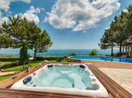 Sunny House Izgrev, hotel em Balchik