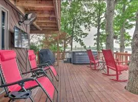 Private Dock Waterfront Lake Ozark Home!