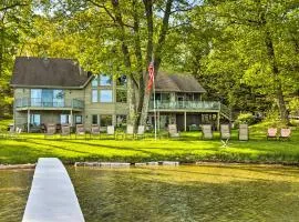 Rustic Glen Arbor Gem Patio, 4 Mi to Beach!