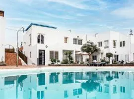 "Las Olas" by Corralejobeach Apartments