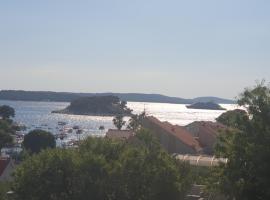 Apartments & Rooms Zlatica Hvar, hotel con hidromasaje en Hvar