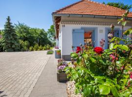 Boróka Apartmanház, хотел в Hárskút