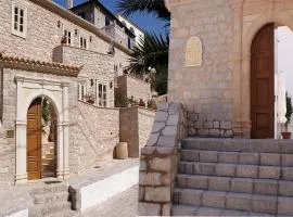 Angelica Traditional Boutique Hotel