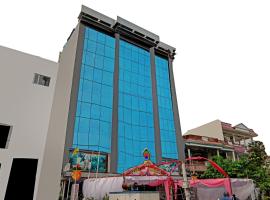 Collection O 81348 Aastha Krishna Dham, hotel near Chaudhary Charan Singh International Airport - LKO, 
