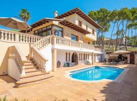 Villa Riviera, lemmikkystävällinen hotelli Costa d'en Blanesissa