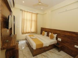 Hotel Raas Palace, отель в Джайпуре, в районе Station Road