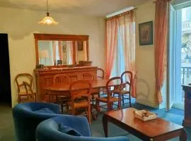 Spacieux Appartement 8 Pers. avec Balcons, 2 Salles de Bain, Parking Gratuit - Cauterets - FR-1-234-165