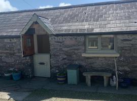 Ancaire Studio, cottage in Schull