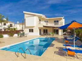 Villa Pandora by Villa Plus