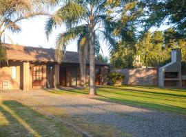 Casa quinta chivilcoy El Silencio, hotel en Chivilcoy