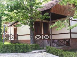 Splendor Resort and Restaurant, cottage in Tsaghkadzor