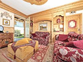 Luxury Apt Dolomites 2, отель в Пинцоло
