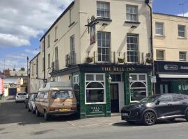 The Bell Inn, hotel di Cheltenham