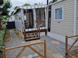 spacieux mobil-home 3 ch, hotel con spa en Saint-Jean-de-Monts