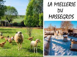 La Miellerie du Massegros, agroturismo en Le Massegros