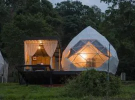 หุบเขาโฮมสเตย์