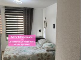 Les Logis de Paray Appartement 201, apartman u gradu Paray-le-Monial