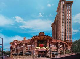 Ameristar Casino Black Hawk, hotel with jacuzzis in Black Hawk