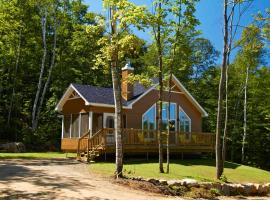 Chalets Lanaudière, cabin nghỉ dưỡng ở Rawdon