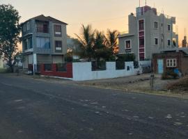 NeelRatna Bed And Breakfast, hotell sihtkohas Shirdi