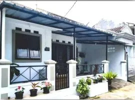 Situ Gede Indah HOMESTAY