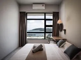 Jesselton Quay by Pinstay