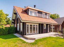 Strandhuis De Pierewaaier, casa o chalet en Sint Maartensvlotbrug