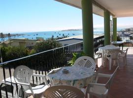Zur Waterkant Guesthouse, hôtel pas cher à Lüderitz
