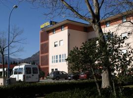 Hotel Willy, hotel with parking in Gemona del Friuli