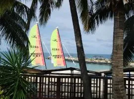 Northshore Seaside Suites