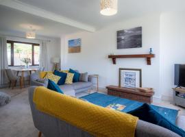 Avoca - 3 Bedroom Holiday Home - Llangennith, hotel in Llangennith