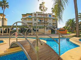 Luxury pool, garden and beach apartment, luxury hotel in Denia