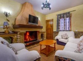 Lujosa Casa Rural el Altico con barbacoa, chimenea y zona infantil