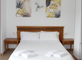 Apartamentos Gomila Park, hotel di Palma de Mallorca