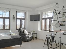 The Sunset - Top Floor Studio apartment: Pietarsaari şehrinde bir otel