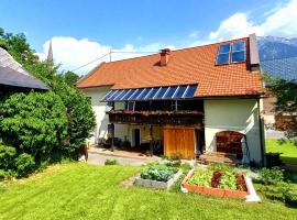 The Old School House, hotel in Hermagor