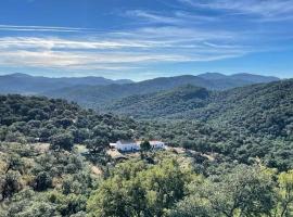 Finca Bravo, hotel perto de Estación de La Nava, Cortegana