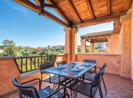 House of Lens, hotel in Golfo Aranci