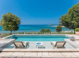 Luxury Glamping Beach Villas Porto Bus, prázdninový areál v destinaci Bale
