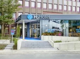 H2 Hotel Düsseldorf Seestern、にあるデュッセルドルフ国際空港 - DUSの周辺ホテル