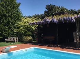 La Pergola B&B, pansion sa uslugom doručka u gradu Čezena