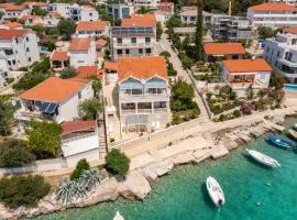 Villa Blanka Apartments