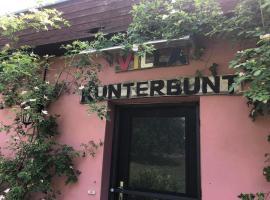 Villa Kunterbunt Ostsee: Schashagen şehrinde bir otel