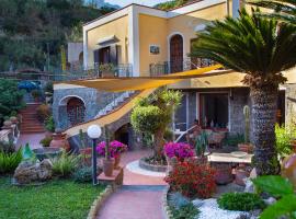 Villa Paradiso, hotel in Ischia